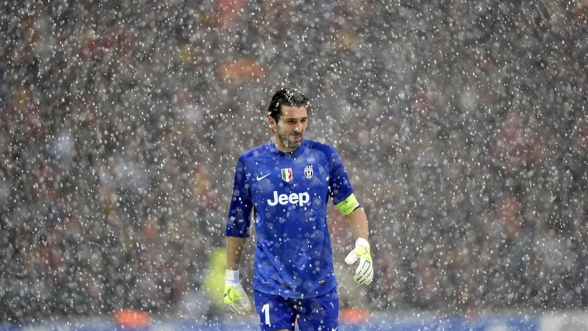 _城市高空攀岩：突破极限，挑战自我_，高空攀岩的方法与技巧